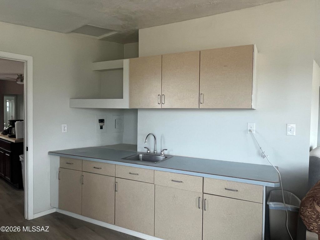 Image 28 of property listing at 2944 N Manzora Road, Cochise, AZ 85606