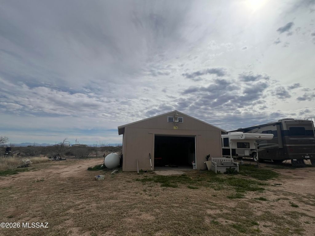 Image 34 of property listing at 2944 N Manzora Road, Cochise, AZ 85606
