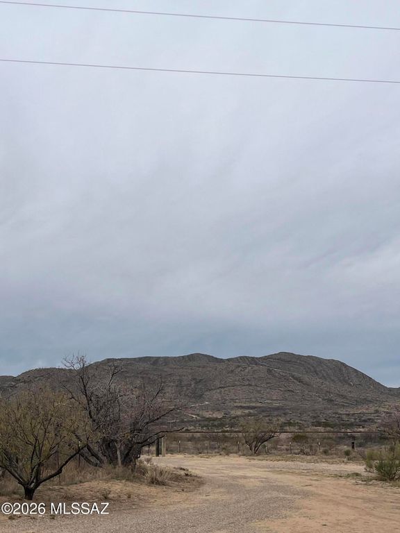 Image 40 of property listing at 2944 N Manzora Road, Cochise, AZ 85606