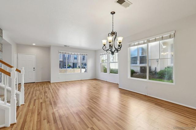 1279 Gorge Run Way 3, Chula Vista, CA 91913