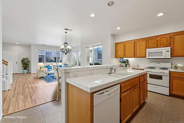 1279 Gorge Run Way 3, Chula Vista, CA 91913