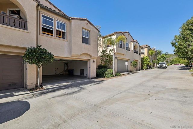 1279 Gorge Run Way 3, Chula Vista, CA 91913