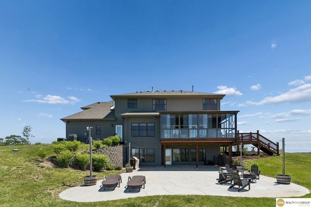 19820 S 174 Plaza, Springfield, NE 68059