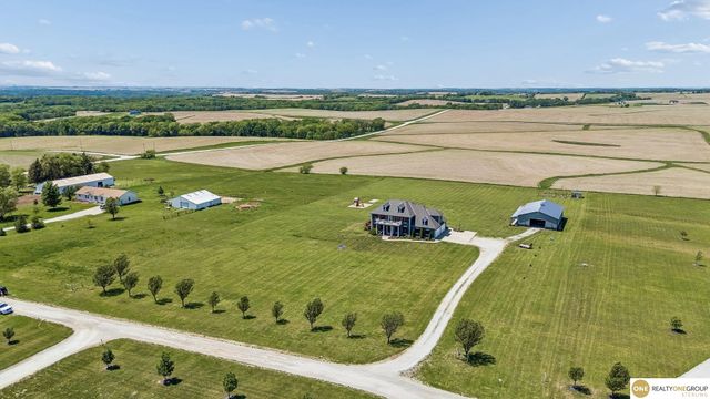 19820 S 174 Plaza, Springfield, NE 68059
