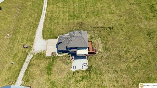 19820 S 174 Plaza, Springfield, NE 68059