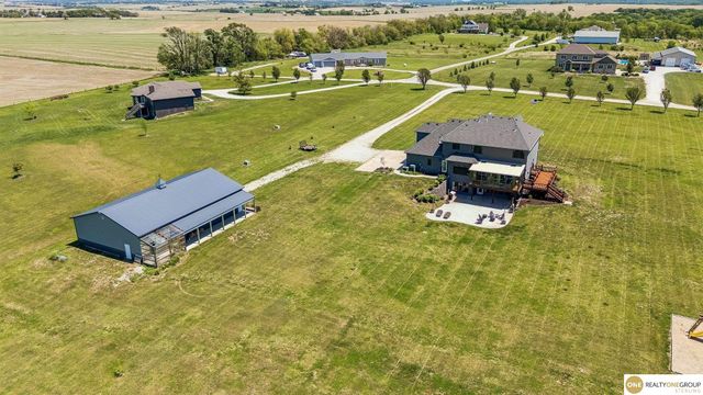 19820 S 174 Plaza, Springfield, NE 68059
