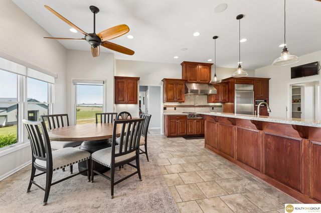 19820 S 174 Plaza, Springfield, NE 68059