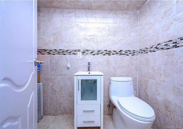 150-55 77th Avenue, Kew Garden Hills, NY 11367