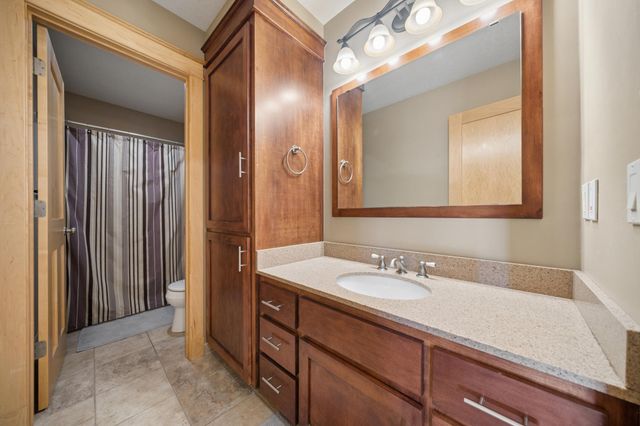 5352 Scenic Oak Drive SW, Rochester, MN 55902