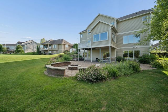 5352 Scenic Oak Drive SW, Rochester, MN 55902