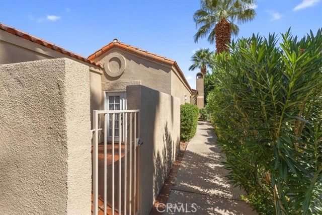 77 Lake Shore Drive, Rancho Mirage, CA 92270