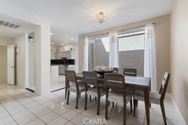 77 Lake Shore Drive, Rancho Mirage, CA 92270