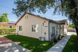 1806 8th St A, Alhambra, CA 91803