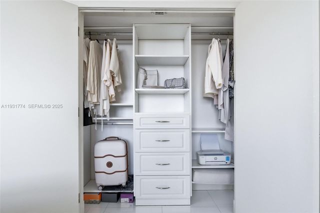 6900 Bay Dr 5K, Miami Beach, FL 33141