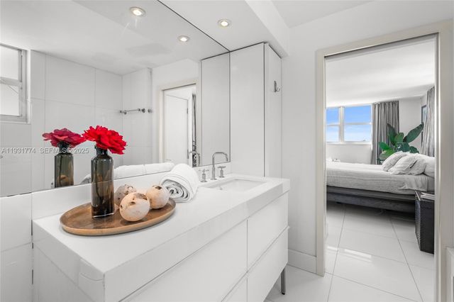 6900 Bay Dr 5K, Miami Beach, FL 33141