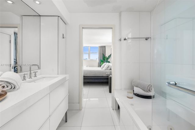 6900 Bay Dr 5K, Miami Beach, FL 33141