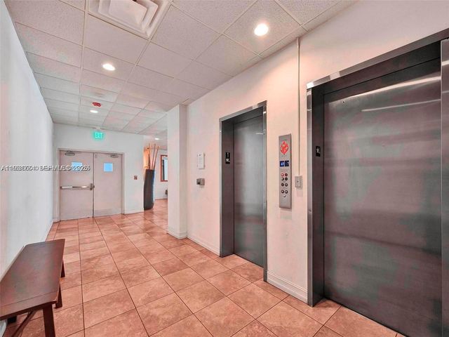 6900 Bay Dr 5K, Miami Beach, FL 33141