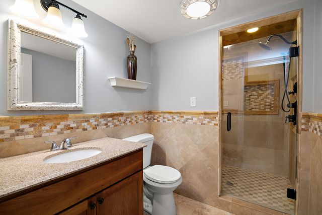 17966 S Hunt Club Drive, Mokena, IL 60448