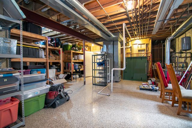 17966 S Hunt Club Drive, Mokena, IL 60448