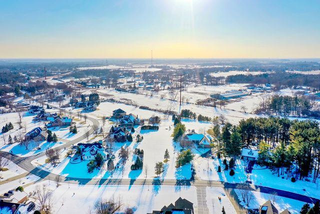 17966 S Hunt Club Drive, Mokena, IL 60448