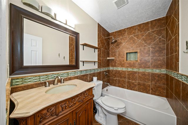 4355 Metronome Drive, Grand Prairie, TX 75052