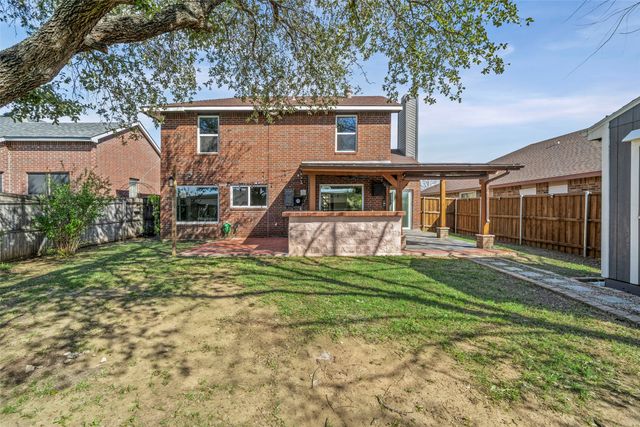 4355 Metronome Drive, Grand Prairie, TX 75052