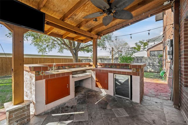 4355 Metronome Drive, Grand Prairie, TX 75052