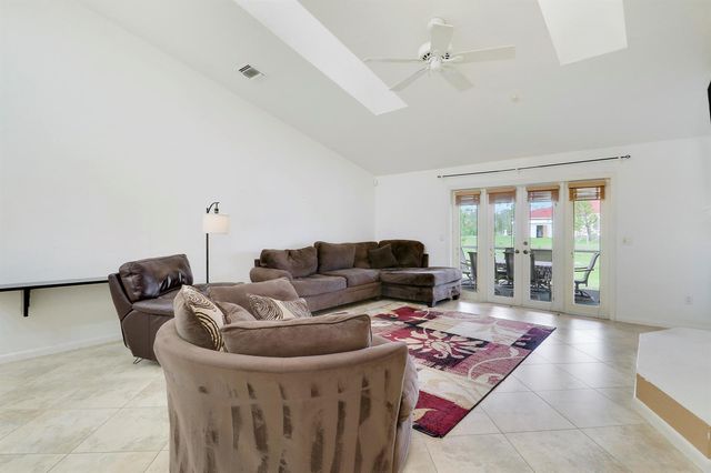 12441 89th Place N, West Palm Beach, FL 33412