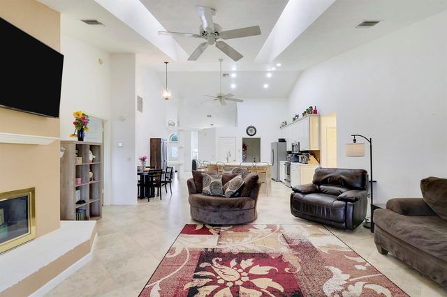 12441 89th Place N, West Palm Beach, FL 33412