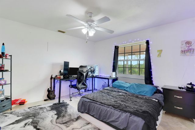 12441 89th Place N, West Palm Beach, FL 33412