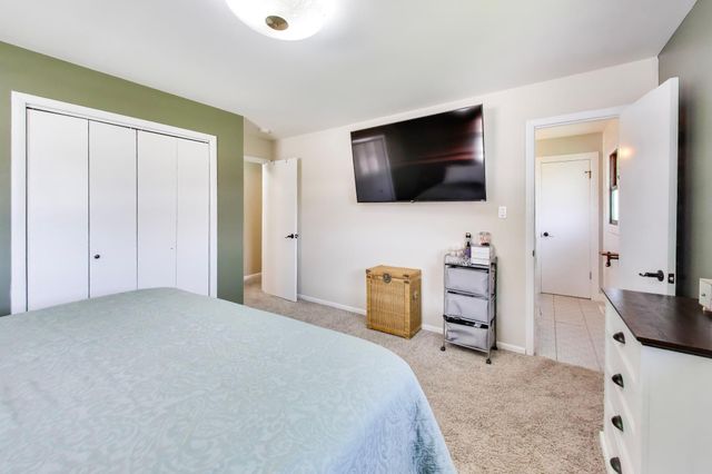 9444 Wildwood Drive, Highland, IN 46322