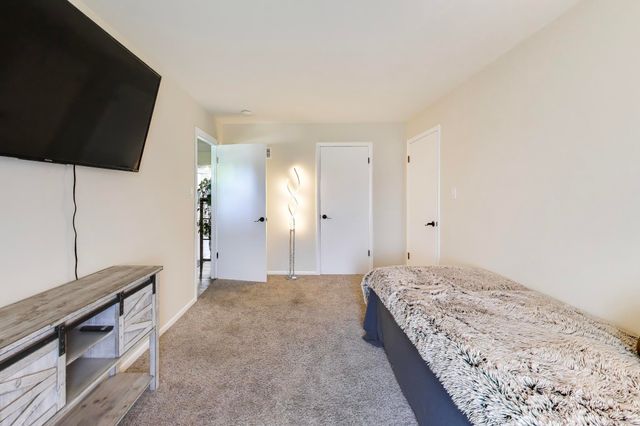 9444 Wildwood Drive, Highland, IN 46322