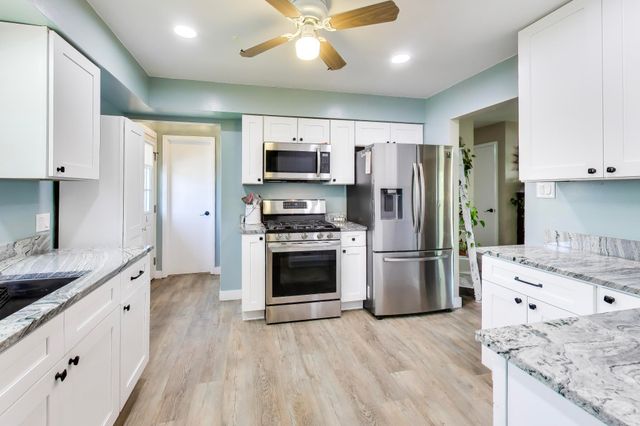 9444 Wildwood Drive, Highland, IN 46322