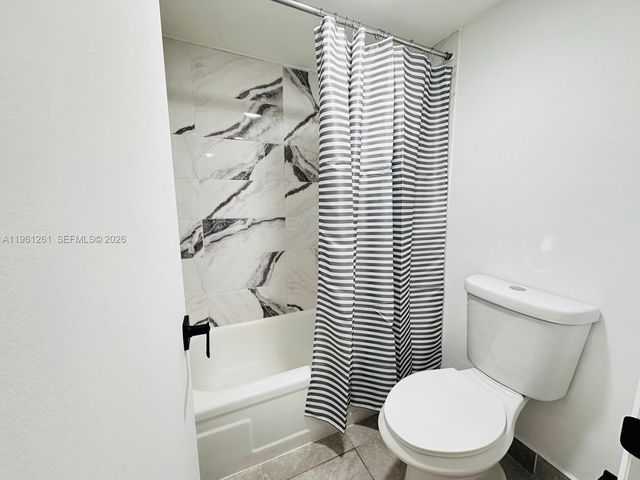 3490 Foxcroft Road B208, Miramar, FL 33025