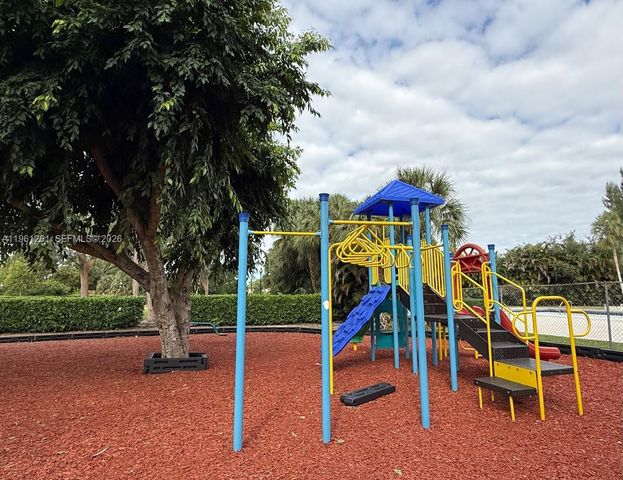 3490 Foxcroft Road B208, Miramar, FL 33025
