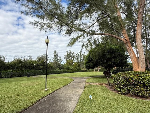 3490 Foxcroft Road B208, Miramar, FL 33025
