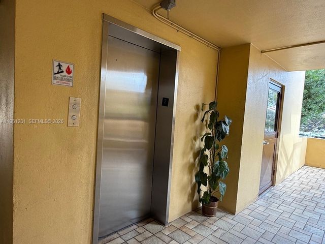 3490 Foxcroft Road B208, Miramar, FL 33025
