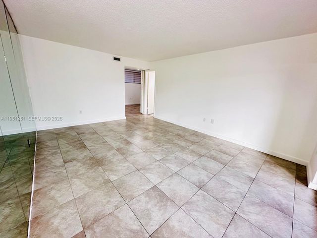 3490 Foxcroft Road B208, Miramar, FL 33025