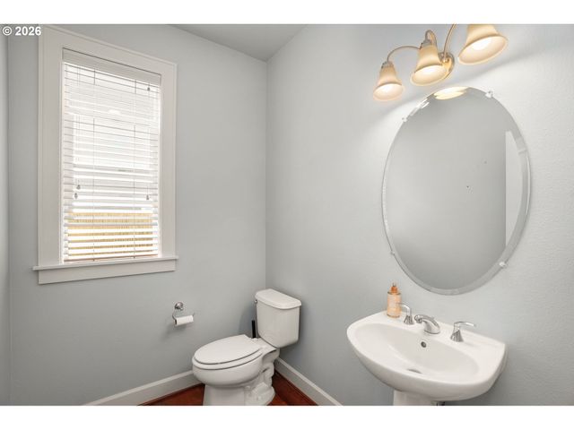 3426 DOUBLETREE St, Forest Grove, OR 97116