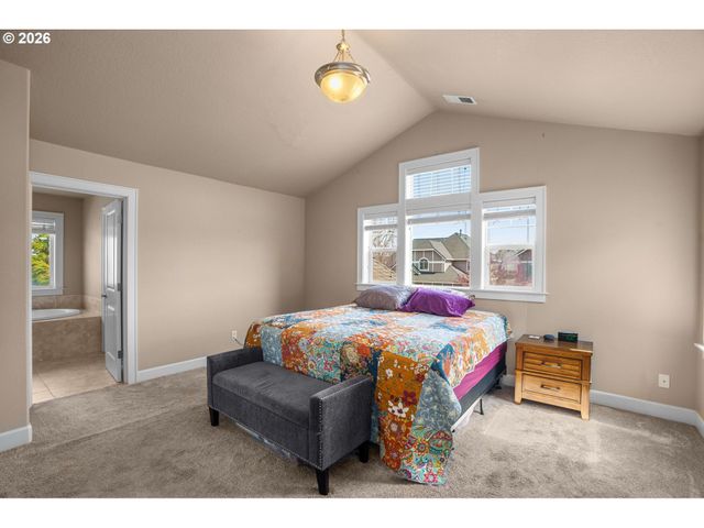 3426 DOUBLETREE St, Forest Grove, OR 97116