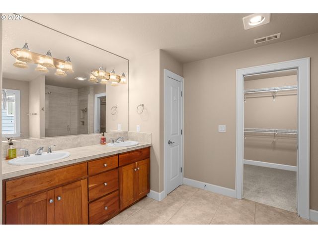 3426 DOUBLETREE St, Forest Grove, OR 97116