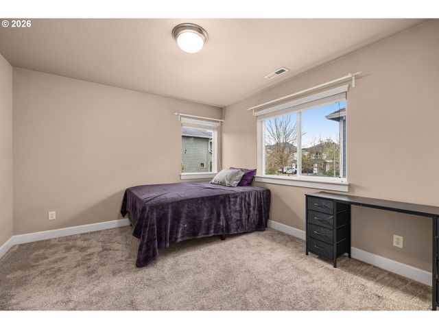 3426 DOUBLETREE St, Forest Grove, OR 97116