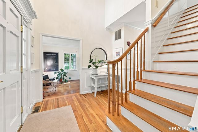 29 Diamond Lane, New Milford, CT 06776