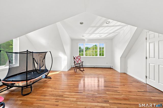 29 Diamond Lane, New Milford, CT 06776