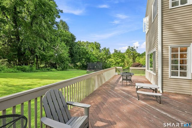29 Diamond Lane, New Milford, CT 06776