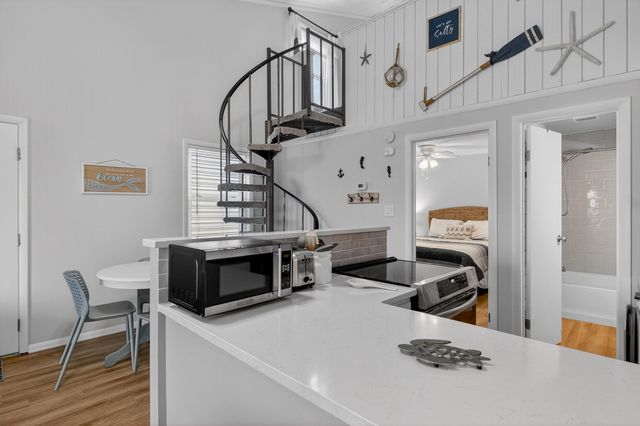 234 Driftwood Lane, Edisto Island, SC 29438