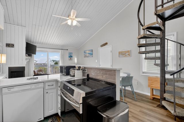 234 Driftwood Lane, Edisto Island, SC 29438