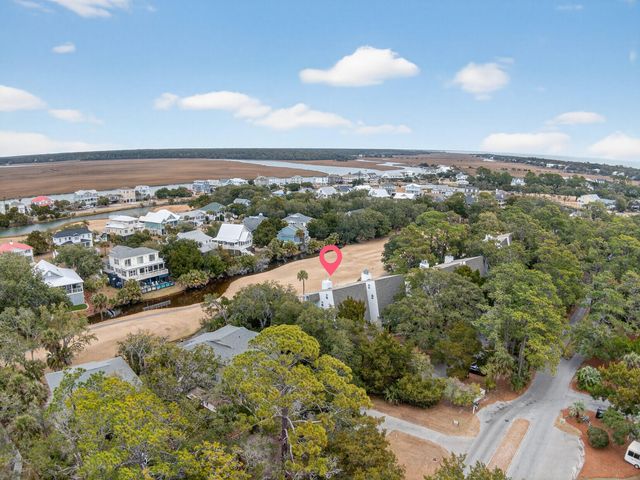 234 Driftwood Lane, Edisto Island, SC 29438