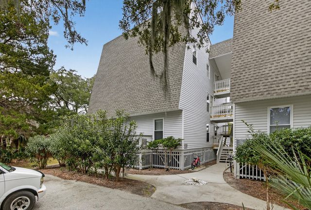 234 Driftwood Lane, Edisto Island, SC 29438