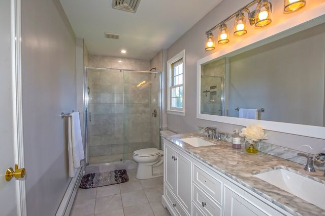 66 Farmbrook Lane, South Windsor, CT 06074